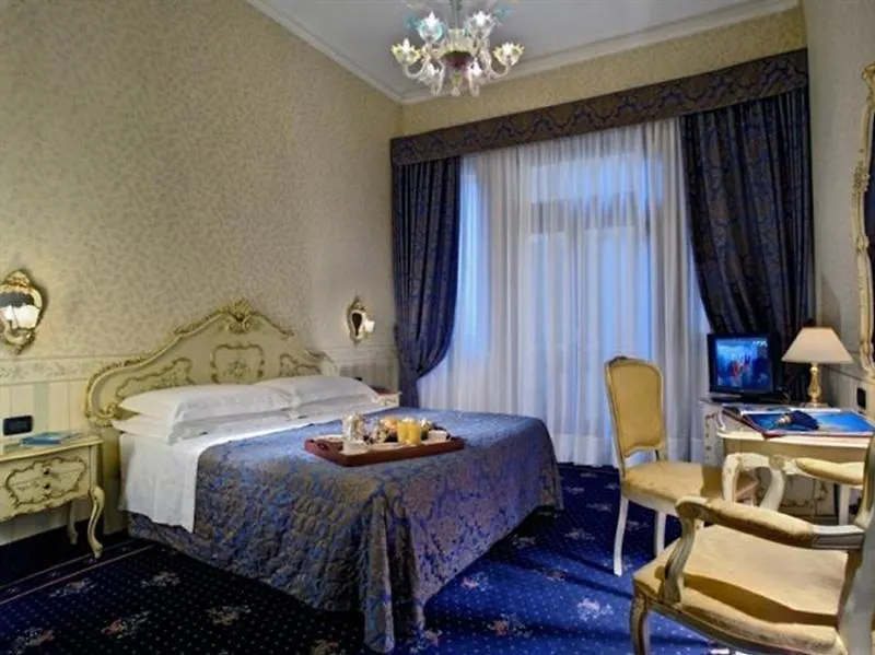 Hotel Montecarlo Venedig 3*,  Italien