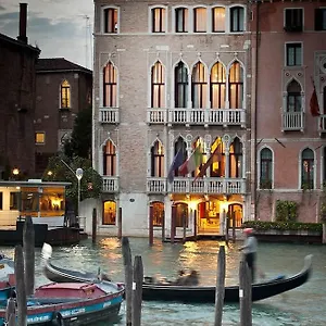 Pesaro Palace Венеция