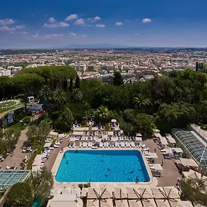 Cavalieri, A Waldorf Astoria Italien
