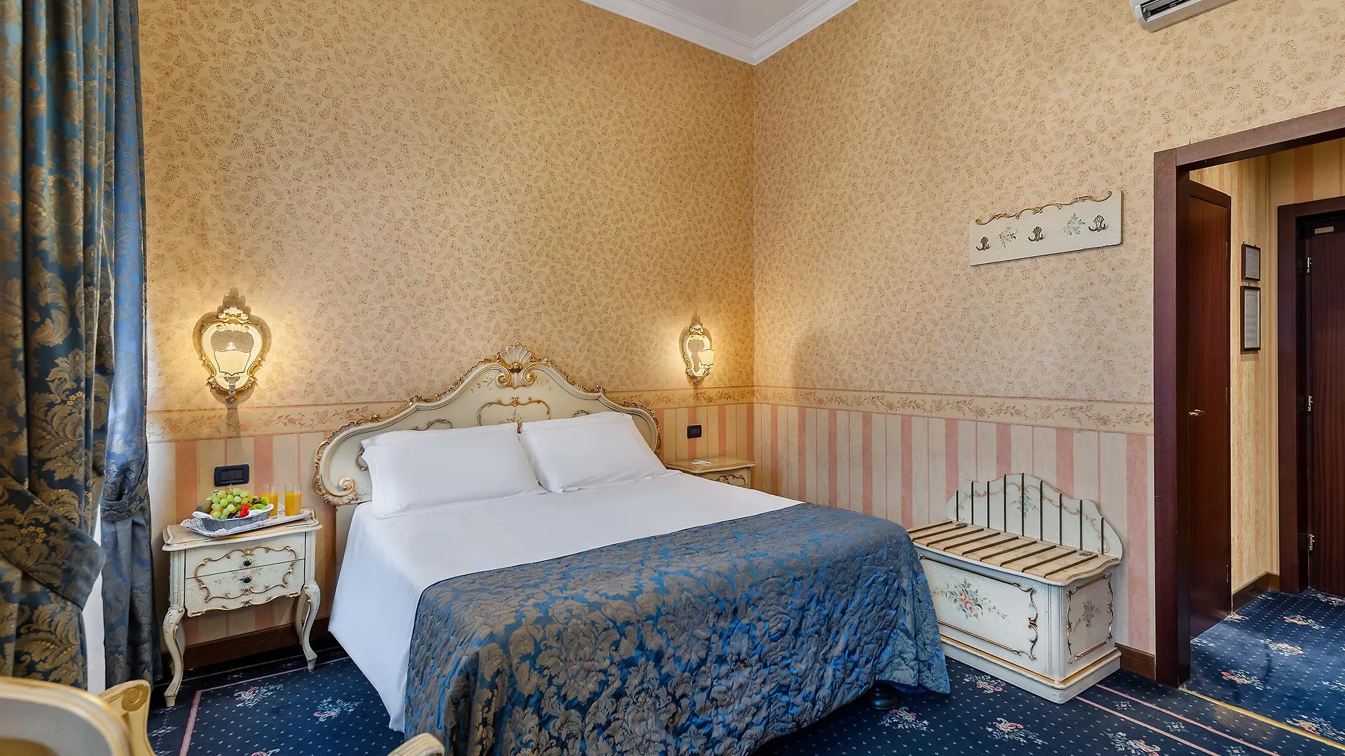 Hotel Montecarlo Venice